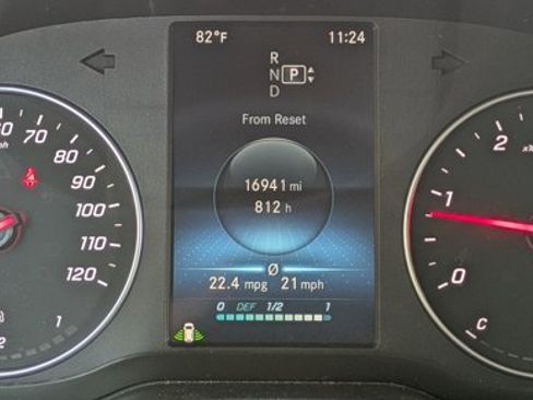 Used 2023 Mercedes-Benz Sprinter 2500 image 11