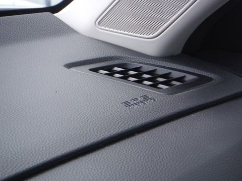 Certified 2025 Honda CR-V EX-L image 36
