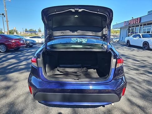 Used 2022 Toyota Corolla LE image 38