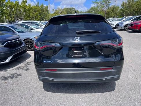 Used 2023 Honda HR-V LX image 5