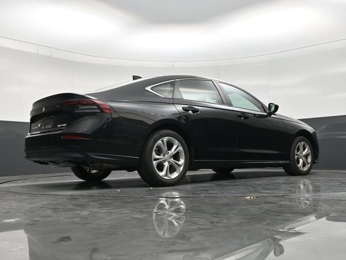 Used 2023 Honda Accord LX image 23