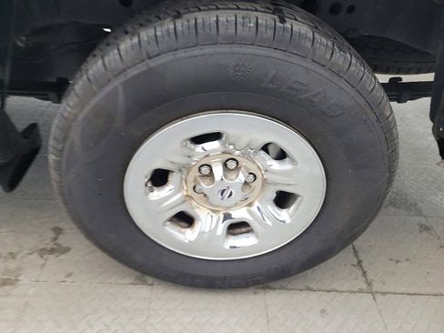 Used 2019 Nissan Frontier S image 31