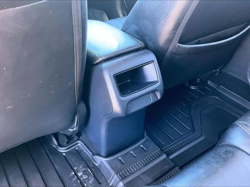 Certified 2023 Honda HR-V EX-L image 10