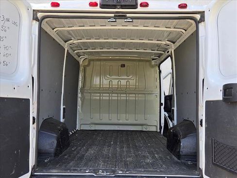 Used 2022 RAM ProMaster 1500 w/ Safety Group FWD image 14