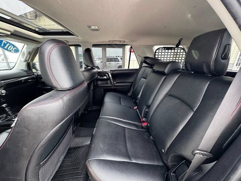 Used 2017 Toyota 4Runner TRD Pro AWD/4WD image 40