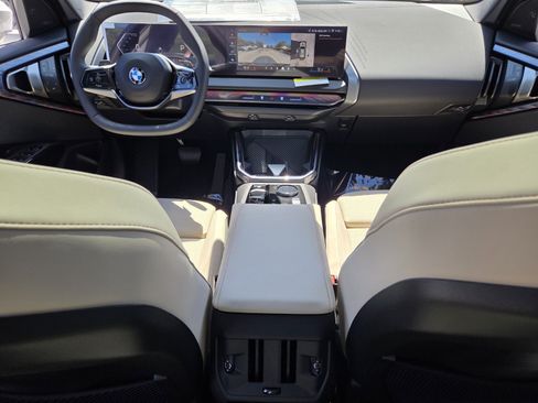 New 2026 BMW X3 xDrive30i w/ Premium Package AWD/4WD image 13