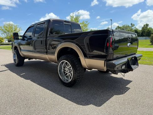 Used 2013 Ford F250 Lariat AWD/4WD image 7