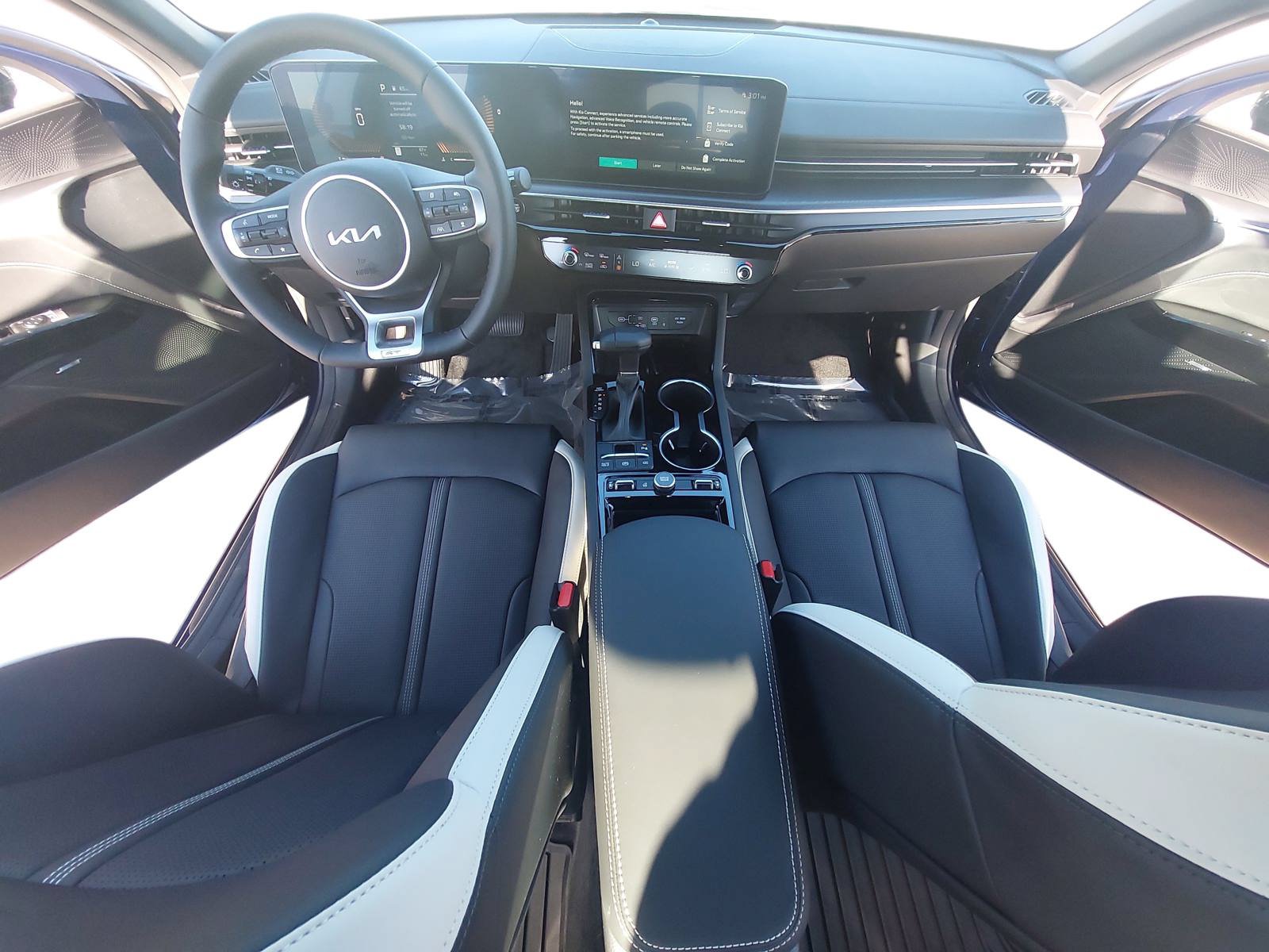 New 2027 Kia K5 GT-Line w/ GT-Line Premium Package FWD image 9