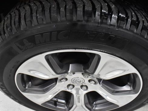 Used 2021 RAM 1500 Laramie image 9