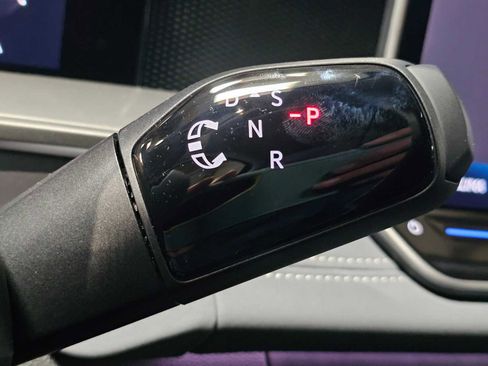 New 2026 Volkswagen Tiguan SE image 33