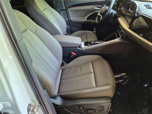 Certified 2025 Audi Q5 Premium AWD/4WD image 21