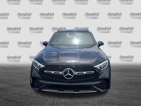 Certified 2025 Mercedes-Benz GLC 300 4MATIC image 2