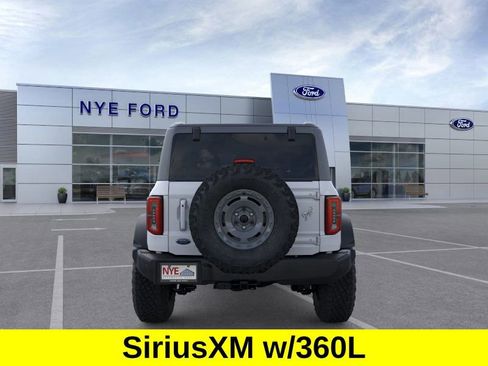 New 2025 Ford Bronco Outer Banks w/ Sasquatch Package image 6