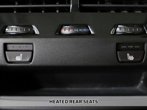 Used 2024 BMW X5 M60i AWD/4WD image 9