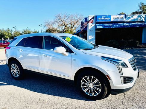 Used 2017 Cadillac XT5 Luxury image 20