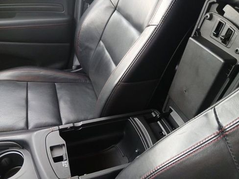 Used 2024 Dodge Durango GT image 16