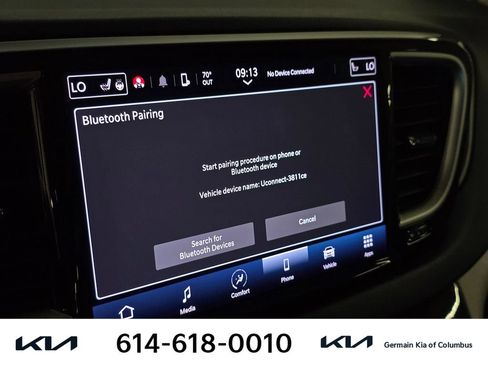 Used 2022 Chrysler Pacifica Touring-L FWD image 28