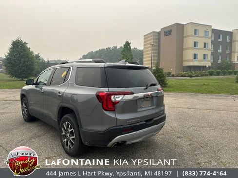 Used 2021 GMC Acadia SLE w/ Driver Convenience Package AWD/4WD image 3