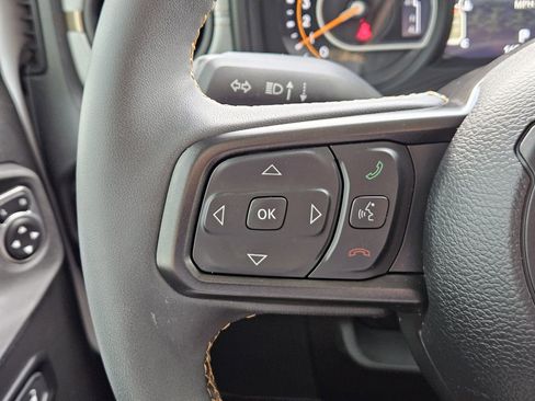 Used 2024 Jeep Wrangler Unlimited Sport AWD/4WD image 22