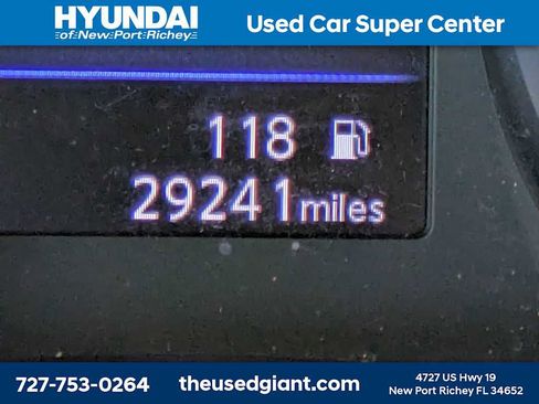 Used 2018 Nissan Rogue SV w/ Premium Package FWD image 36