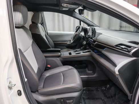Used 2024 Toyota Sienna XSE w/ XSE Plus Package AWD/4WD image 19