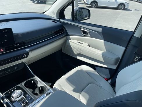 New 2026 Kia Carnival SX image 25