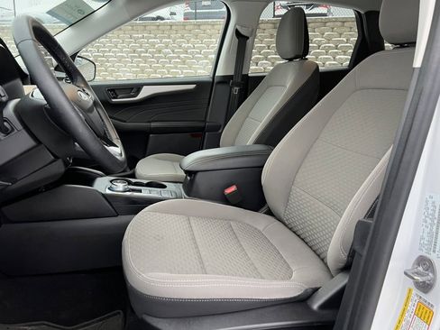 Certified 2022 Ford Escape SE w/ Convenience Package image 4