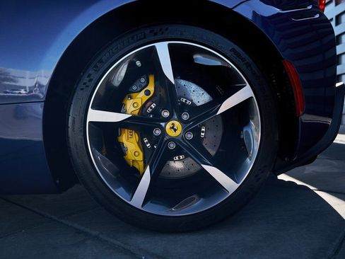 Used 2023 Ferrari SF90 Stradale image 18