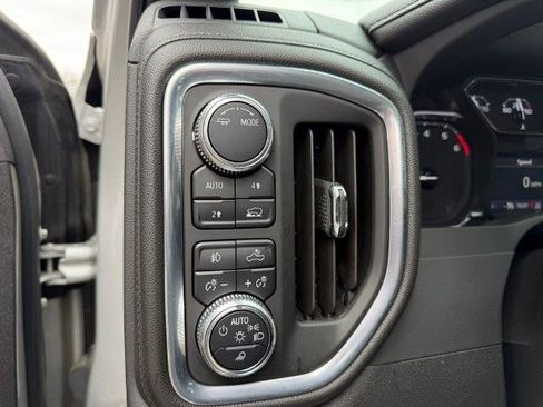 Certified 2022 GMC Sierra 1500 SLT AWD/4WD image 19