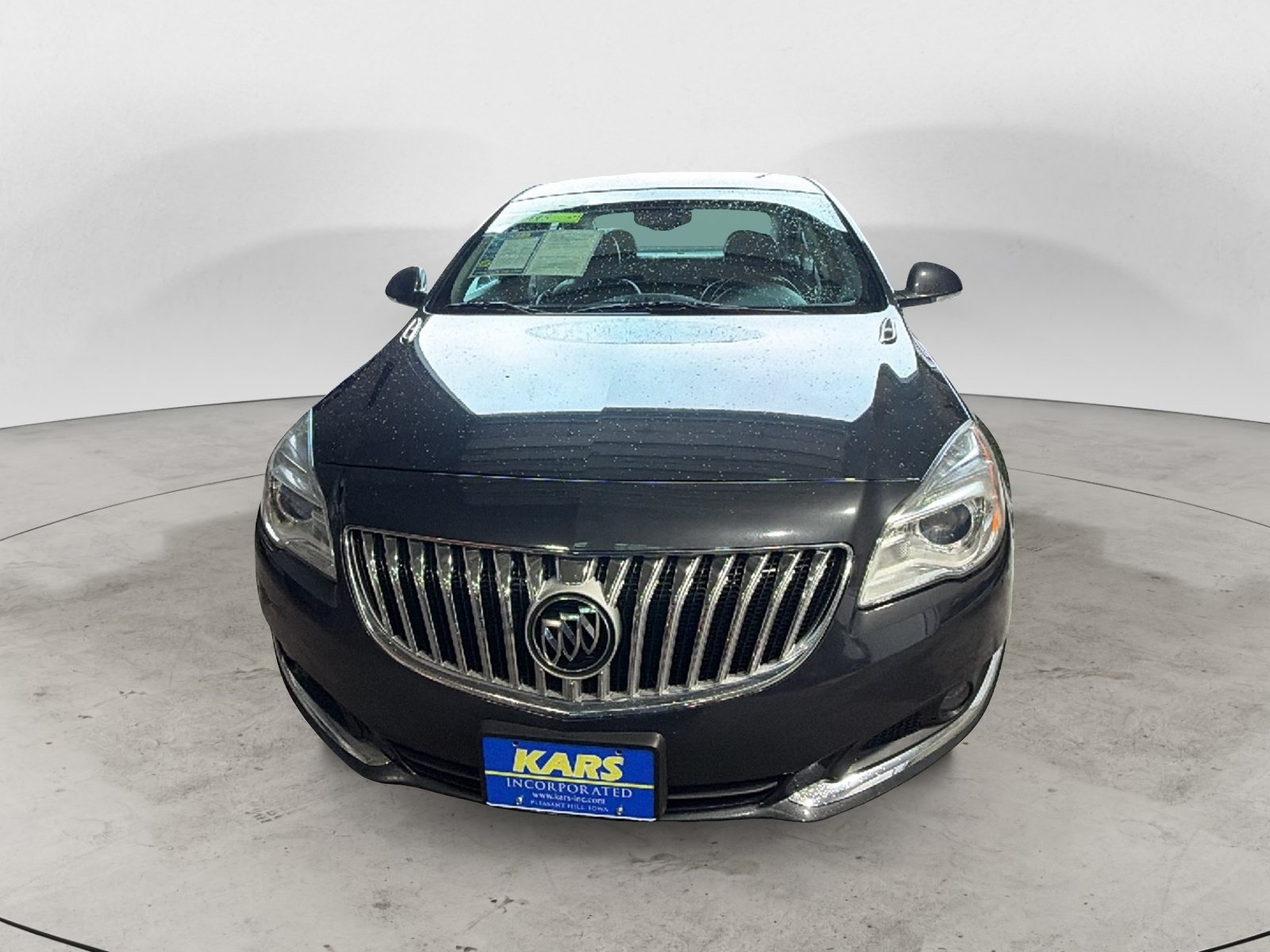 Used 2015 Buick Regal FWD image 2