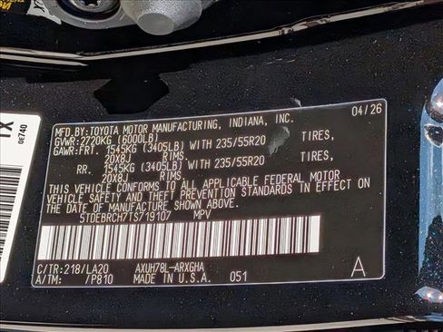 New 2026 Toyota Highlander Platinum AWD/4WD image 17