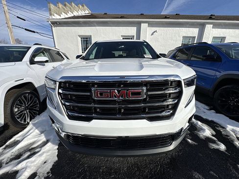 New 2026 GMC Acadia Elevation image 3