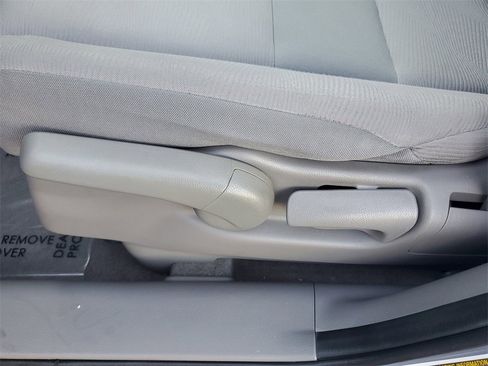 Used 2010 Honda CR-V LX image 20