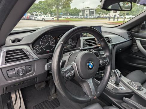 Used 2019 BMW 440i Convertible RWD image 12