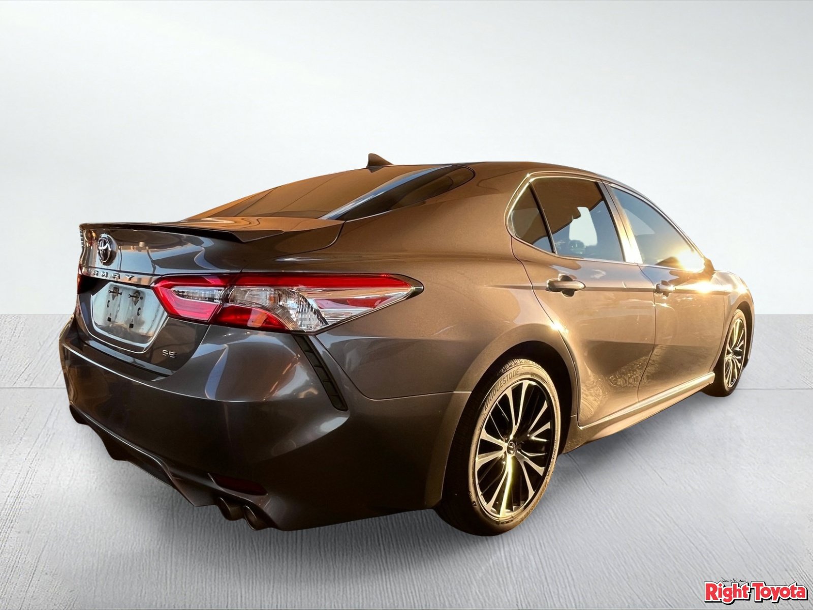 Certified 2020 Toyota Camry SE w/ Audio Package FWD image 4