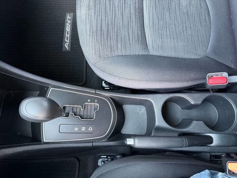 Used 2017 Hyundai Accent SE image 29