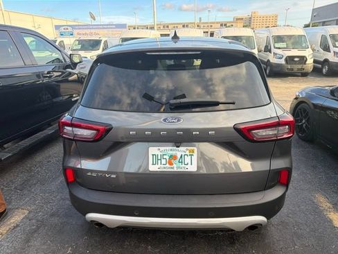 Used 2023 Ford Escape Active w/ Tech Pack #1 FWD image 5