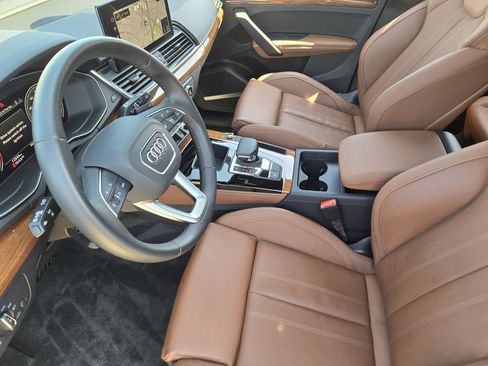 Certified 2023 Audi Q5 2.0T Premium Plus w/ Premium Plus Package AWD/4WD image 17