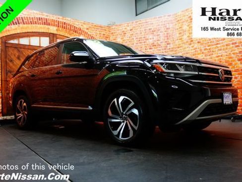 Used 2022 Volkswagen Atlas SEL AWD/4WD image 1