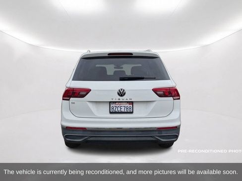 Used 2022 Volkswagen Tiguan SE FWD image 7