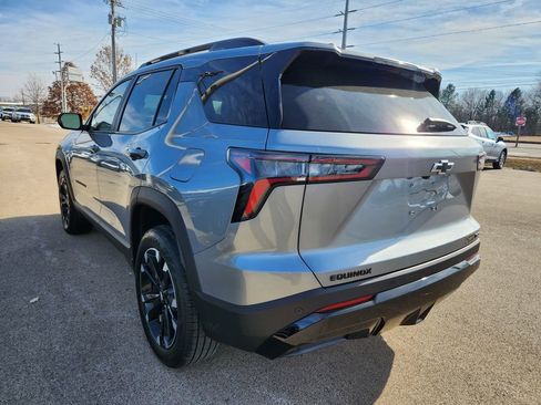 New 2026 Chevrolet Equinox RS w/ LPO, Floor Liner Package image 5