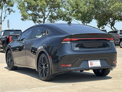 Certified 2025 Toyota Prius AWD image 3