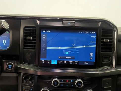 Used 2025 Ford F250 Lariat AWD/4WD image 57