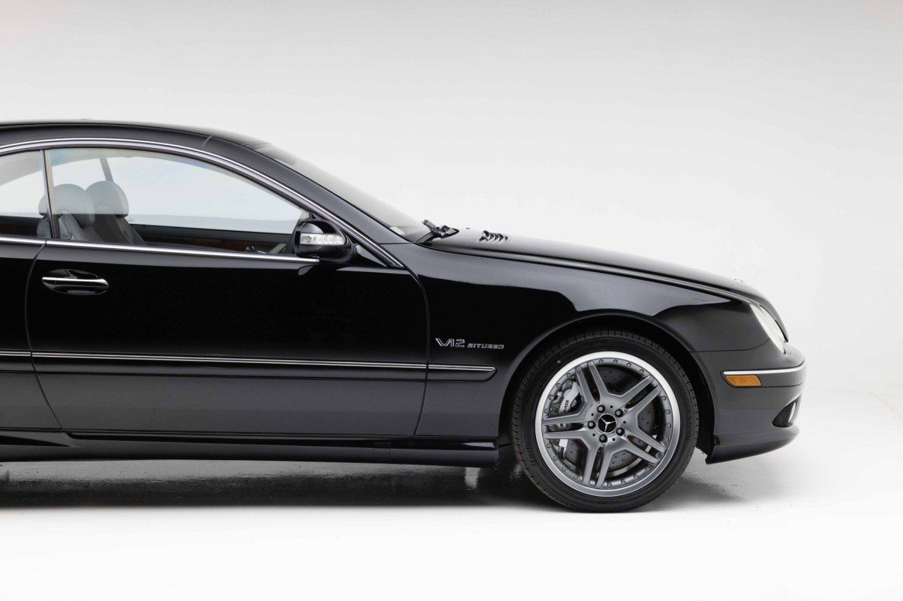 Used 2005 Mercedes-Benz CL 65 AMG image 23