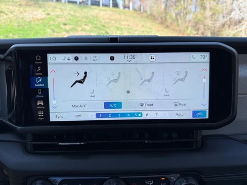 Used 2024 Jeep Wrangler Sahara w/ Safety Group image 21