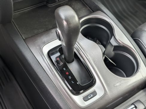 Used 2017 Honda Ridgeline RTL-T image 24