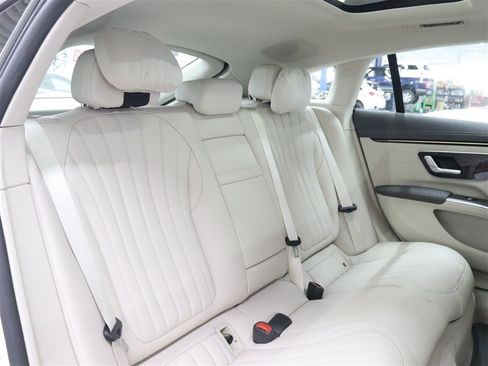 Used 2022 Mercedes-Benz EQS 450+ Sedan image 20