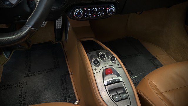 Used 2013 Ferrari 458 Spider RWD image 5