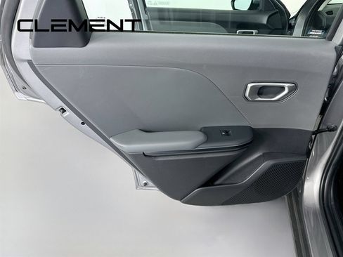 Used 2025 Kia K4 FWD image 29