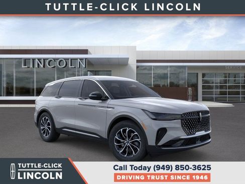 New 2026 Lincoln Nautilus Premier image 7